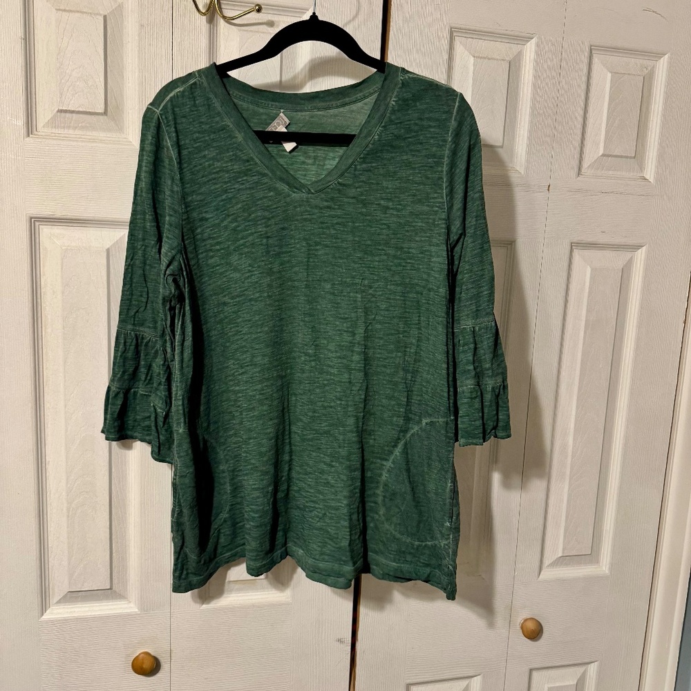 LOGO Lori Goldstein Distressed V-Neck Green Burnout Tunic Pockets Size Medium